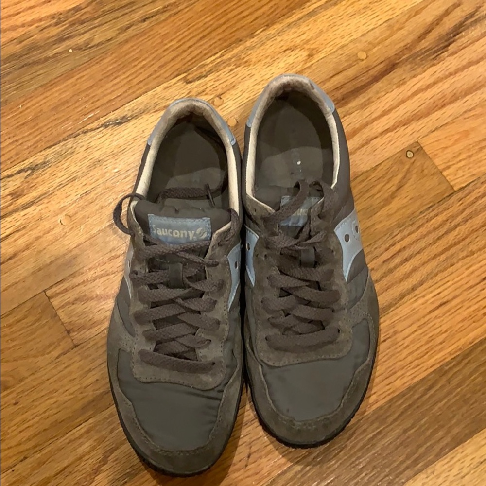 Grey saucony sneakers